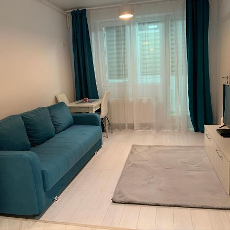 Apartament Cu Regim Hotelier Militari Residence Helen Chiajna Bagian luar foto